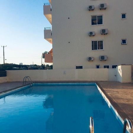 Pool Apartment Ларнака Экстерьер фото